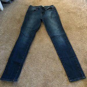 Bullhead High-Rise Skinniest Jeans from Pac Sun